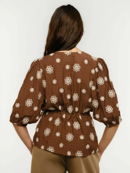 Liberte Essentiel Top FIA maro