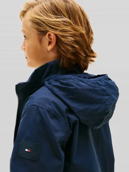 Kurtka z kapturem o kroju regular fit z zamkiem błyskawicznym Tommy Hilfiger granatowa