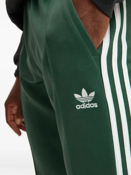 Pantaloni cargo Adidas cu imagine negru