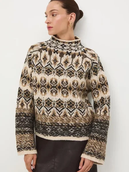 Пуловер с вълна Medicine