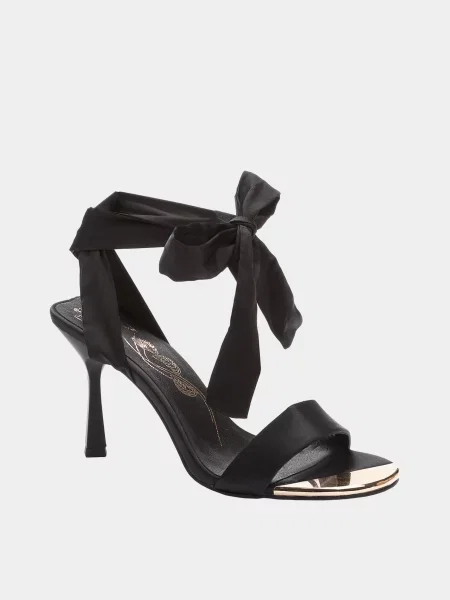 Босоножки Betsy черные