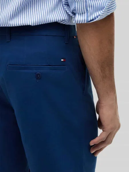 Сhinosy Tommy Hilfiger