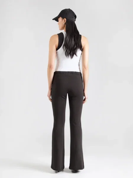 Monki Pantaloni negru