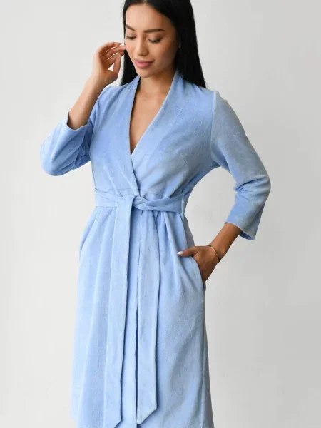 Женский халат из блакитний
