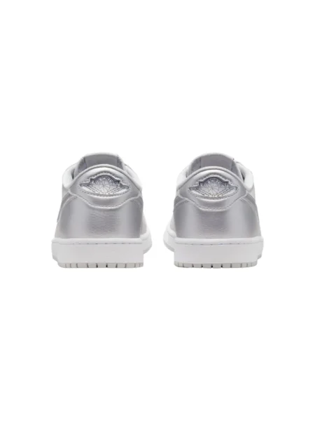 Pantofi Nike gri