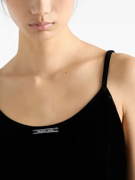 Top Prada de catifea negru