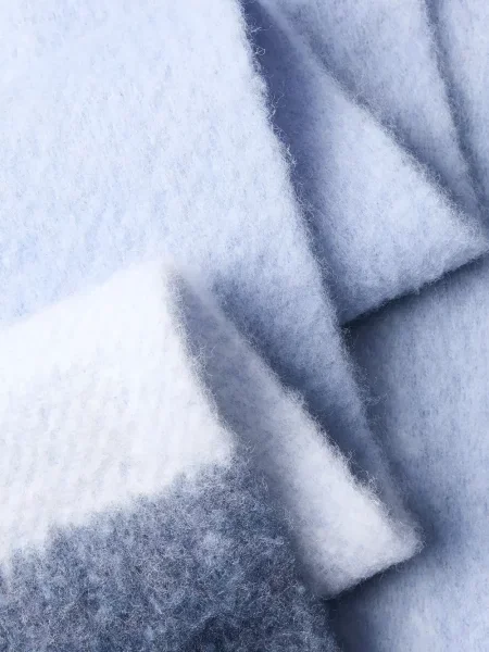 Pledas šalikas Calvin Klein su kutais mėlyna