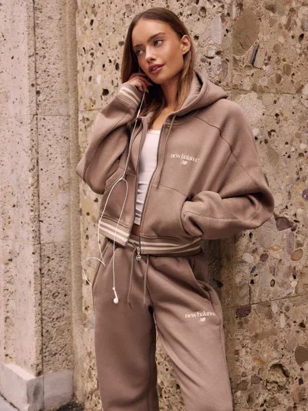 New Balance Bluza Rozpinana Z Kapturem Crop brązowa