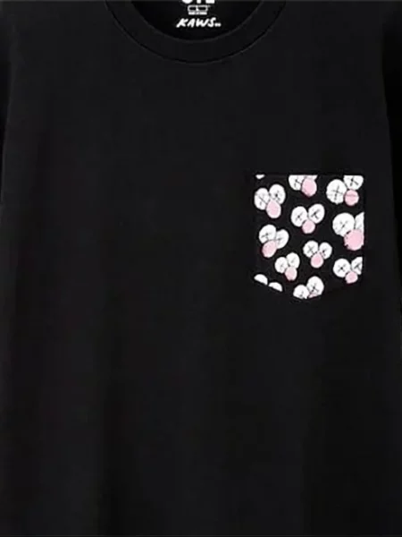 Tricou Kaws negru