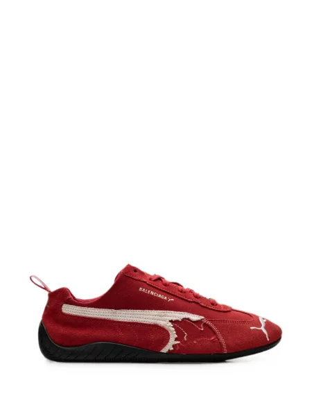 Sneakerși Puma Suede cu șireturi din piele de căprioară zdrențuiți roșu