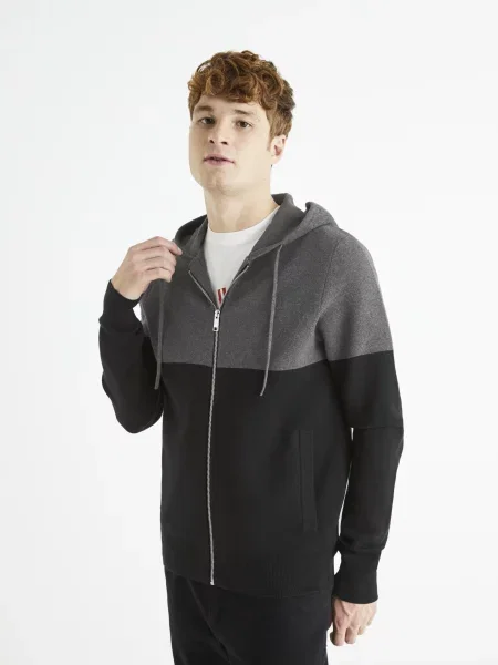 Majica s kapuljačom Celio crna