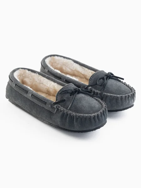 Minnetonka Papuci de casă Cally închis gri