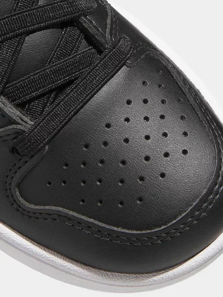 Детские кроссовки Adidas Hoops