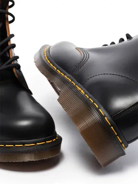 Retro kotníkové boty Dr. Martens černé