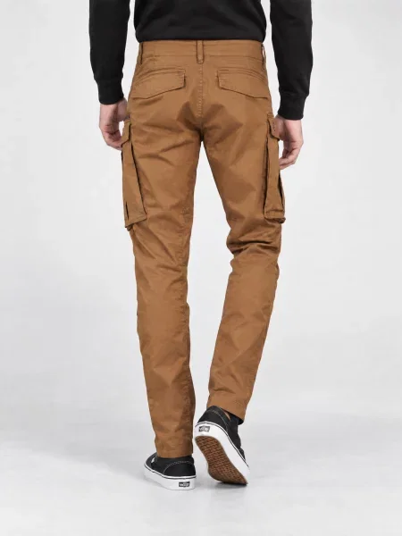 Pantaloni G-star Raw conici maro