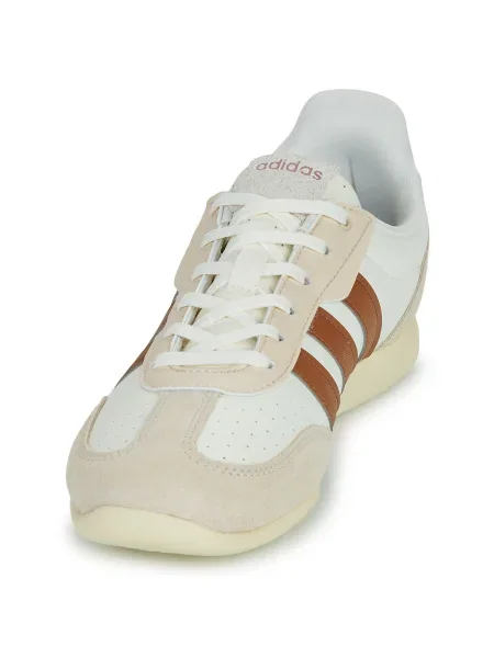 Félcipő Adidas fehér