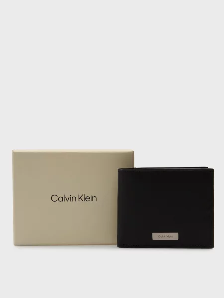 Кожаный кошелек Calvin Klein черный