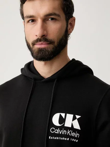 Суичър с качулка Calvin Klein Jeans с качулка черно