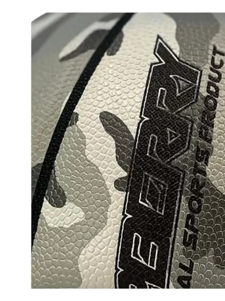 Baschet căciulă Gv Gallery cu imagine cu model camuflaj gri