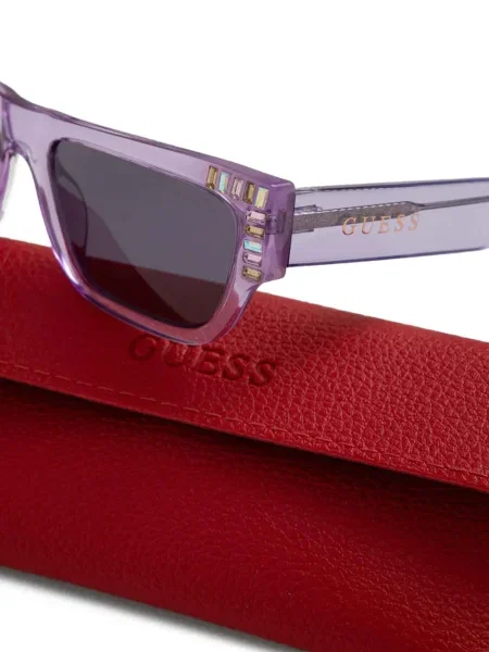 Ochelari de soare Guess Eyewear violet