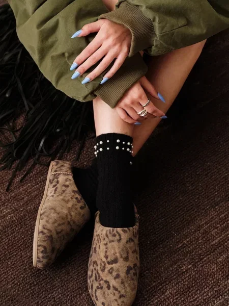 UGG пантофи дамски от велур W Elea Spotted Slip-On кафяво