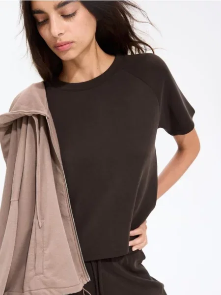 Reserved Tricou boxy din modal maro-închis maro