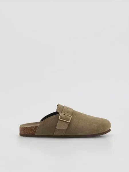 Замшевые мюли Reserved зеленые