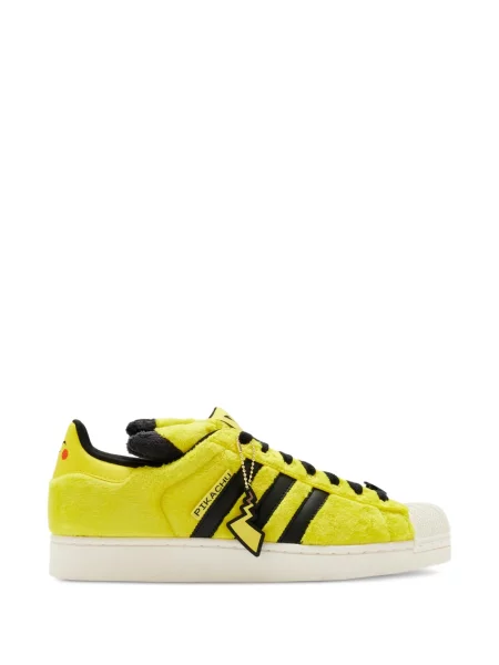 Sneakerși Adidas Superstar cu imagine cu model piele de șarpe galben