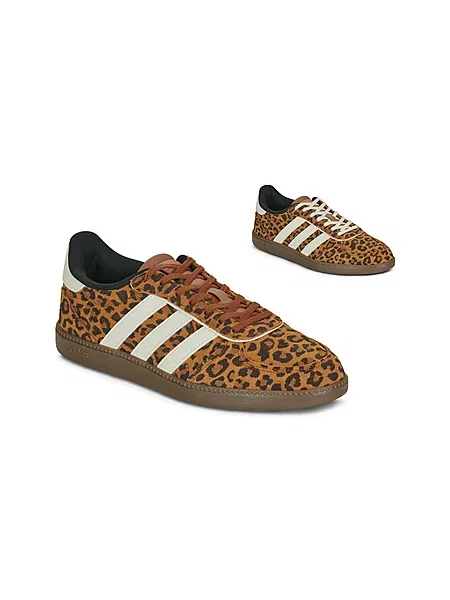 ADIDAS SPORTSWEAR Nizke superge BREAKNET SLEEK rjava / čokolada / off-bela bela