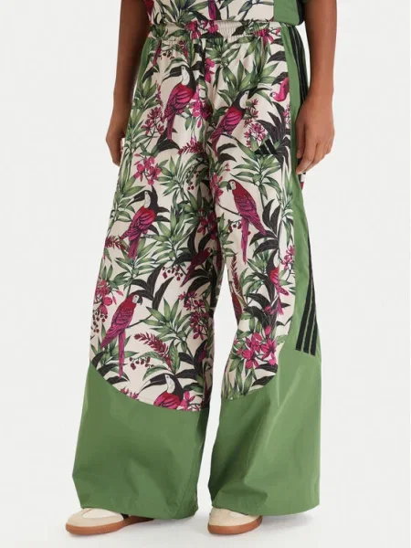 Adidas pantaloni x Farm Rio alb