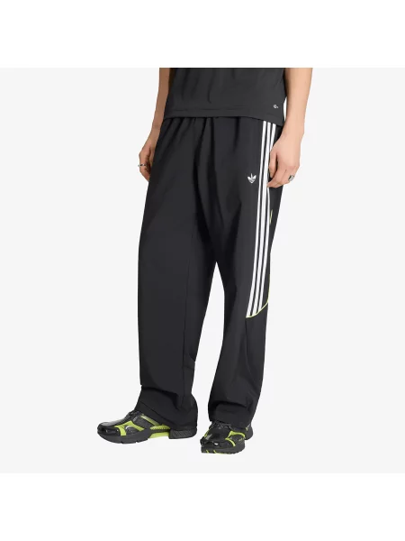 Pantaloni de trening adidas Teamgeist 26 Trackpant Black/ White L alb