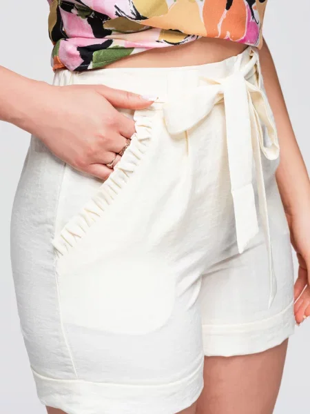 Pantaloni scurți Ombre cu talie înaltă