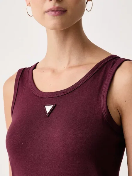 Топ Guess