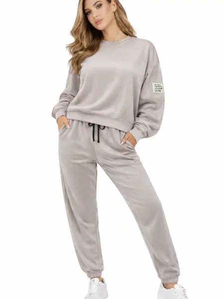 Welurowy komplet dresowy Fashion różowy