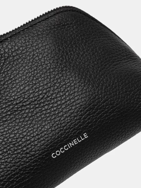 Coccinelle козметична чанта дамска от кожа черно