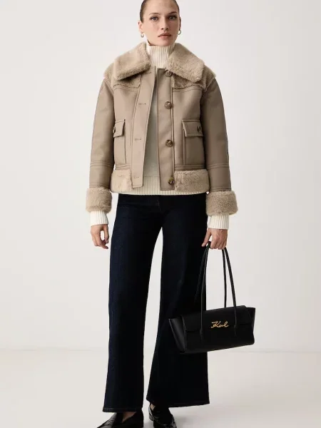 Pulover Michael Michael Kors de lână cu guler înalt bej
