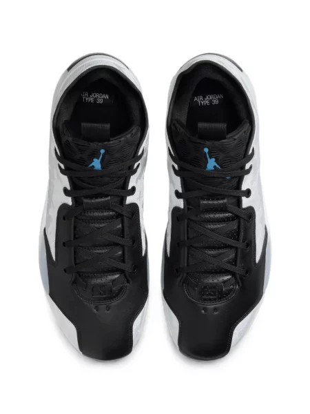 Sneakerși Jordan alb