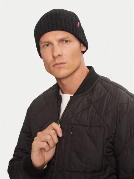 Rebrovaná čiapka Levi's biela