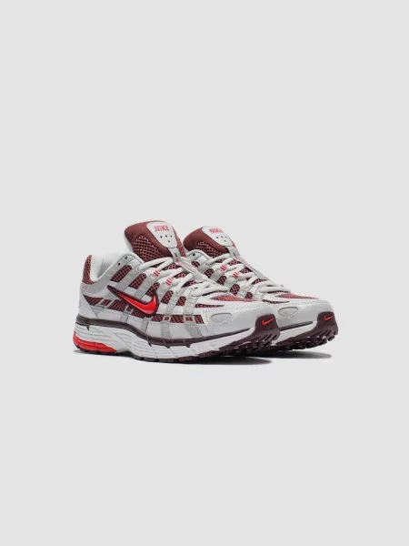 Кроссовки Nike белые