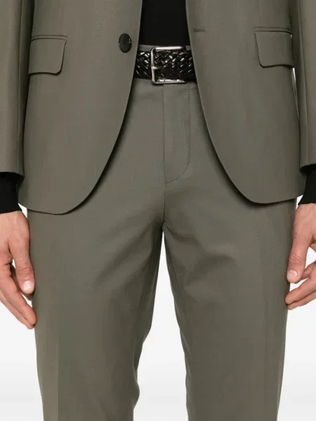 Costum Boss de costum verde