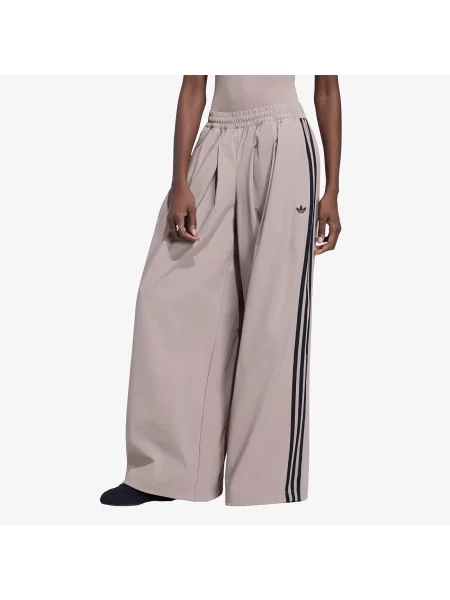 Spodnie dresowe adidas Adilenium Og Adilenium Track Tracksuit Bottoms With Pleats Chalky Brown XL brązowe