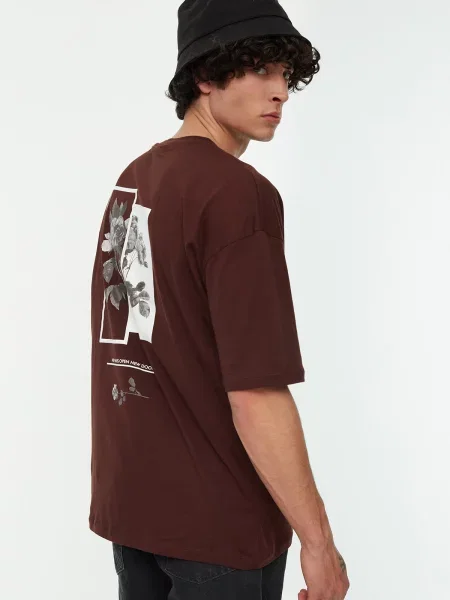 Tricou Trendyol cu imagine gri