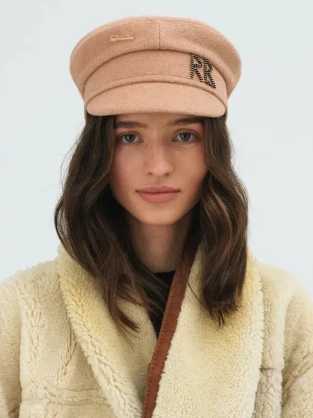 Căciulă Ruslan Baginskiy bej