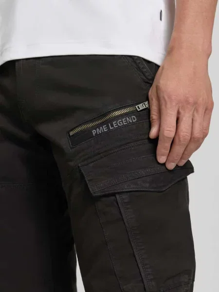 Spodnie o kroju slim fit z mieszanki bawełny w stylu cargo Pme Legend czarne