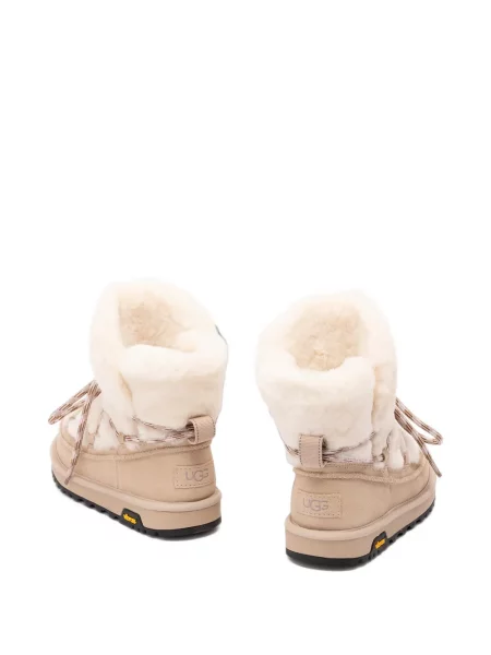 Botine Ugg clasici