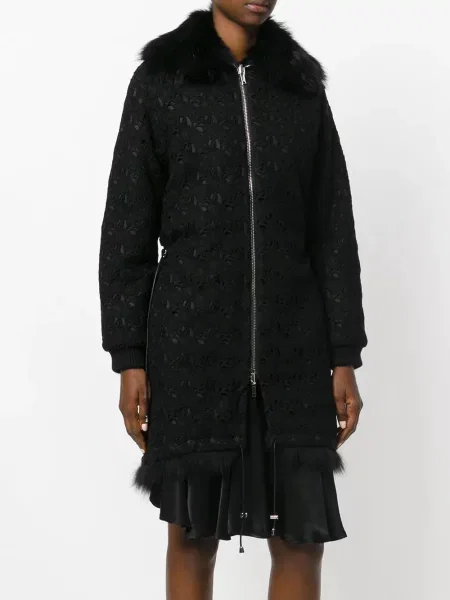 С яка кожух Giambattista Valli с козина черно