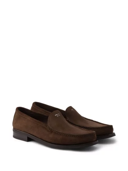 Pantofi loafer Prada din piele de căprioară maro