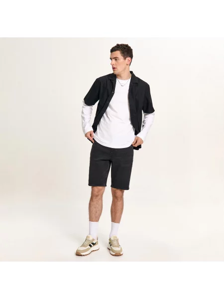 Джинсовые шорты Cropp черные