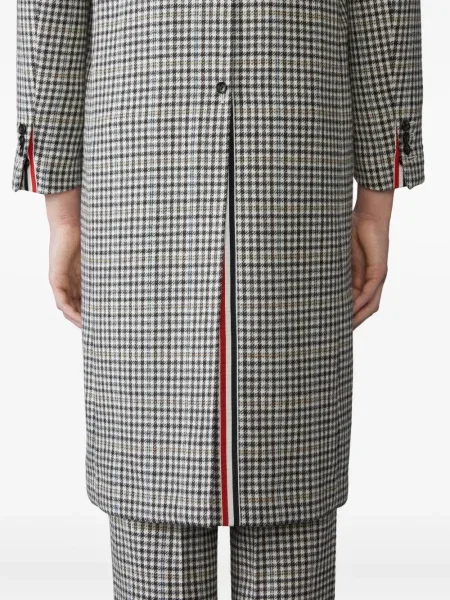 Palton Thom Browne în carouri negru