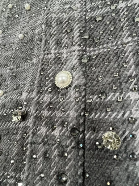 Kostkovaná košile Birth Of Royal Child s perlami černá